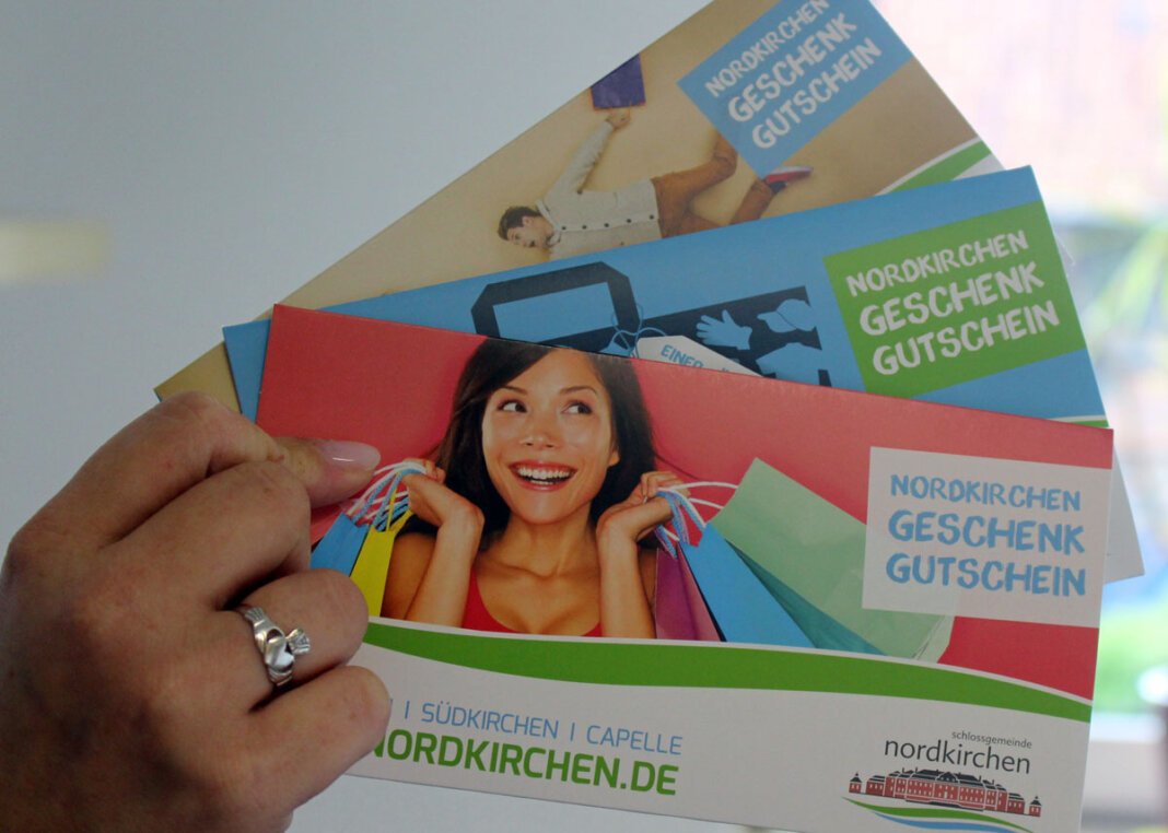 Geschenkgutschein alle drei Während der Aktionszeit ab dem 29. Juni wurden mehr als 1.500 Nordkirchen Geschenk Gutscheine ausgestellt. Foto: Gemeinde Nordkirchen / A. Büscher
