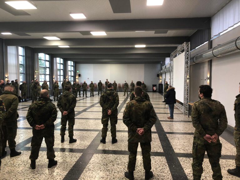 In der Glückauf-Kaserne in Unna-Königsborn wurden die Soldatinnen und Soldaten begrüßt. Foto: Bundeswehr