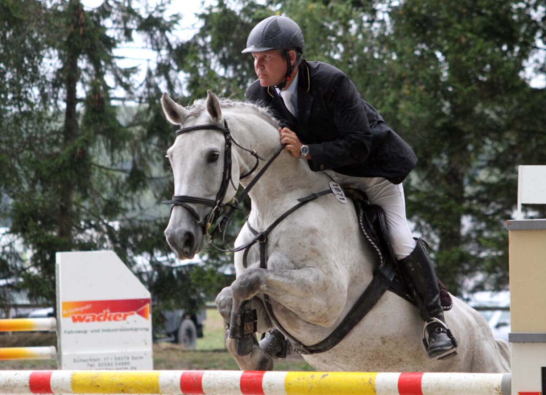 Reiten_Ehringhausen Die Lenklarer Reitertage 2021 fallen wieder aus. Hoffnung besteht noch auf die Austragung des Sommerturniers in Ehringhausen. Archivfoto: Wagner