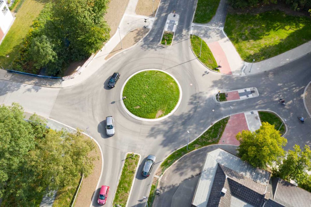 Kreisverkehr_Werne Wohin führt Wernes Weg in Sachen Mobilität? Darüber wird auf politischer Ebene diskutiert. Auch die Bürgerinnen und Bürger sollen eingebunden werden. Foto: Kreativshooting/Thomas Schütte