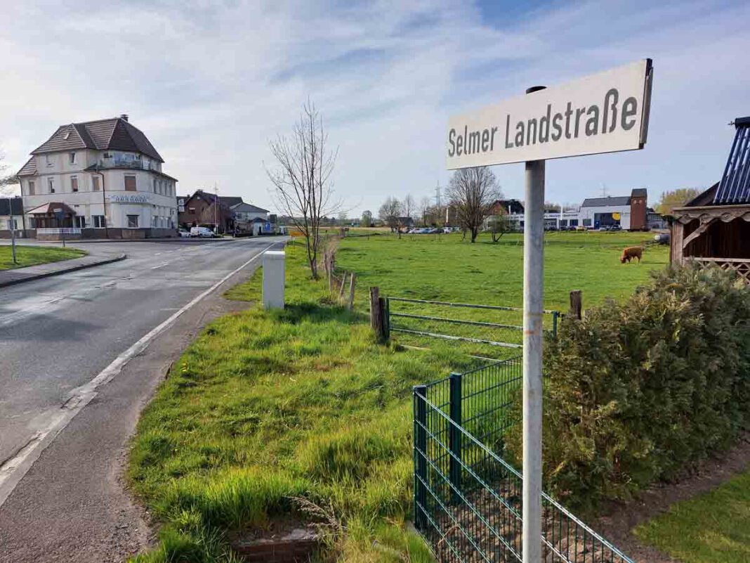 Selmer Landstraße 2 Auch der Abschnitt der Landesstraße 507 in Richtung Selm (Selmer Landstraße) soll fahrradfreundlicher werden. Foto: Wagner