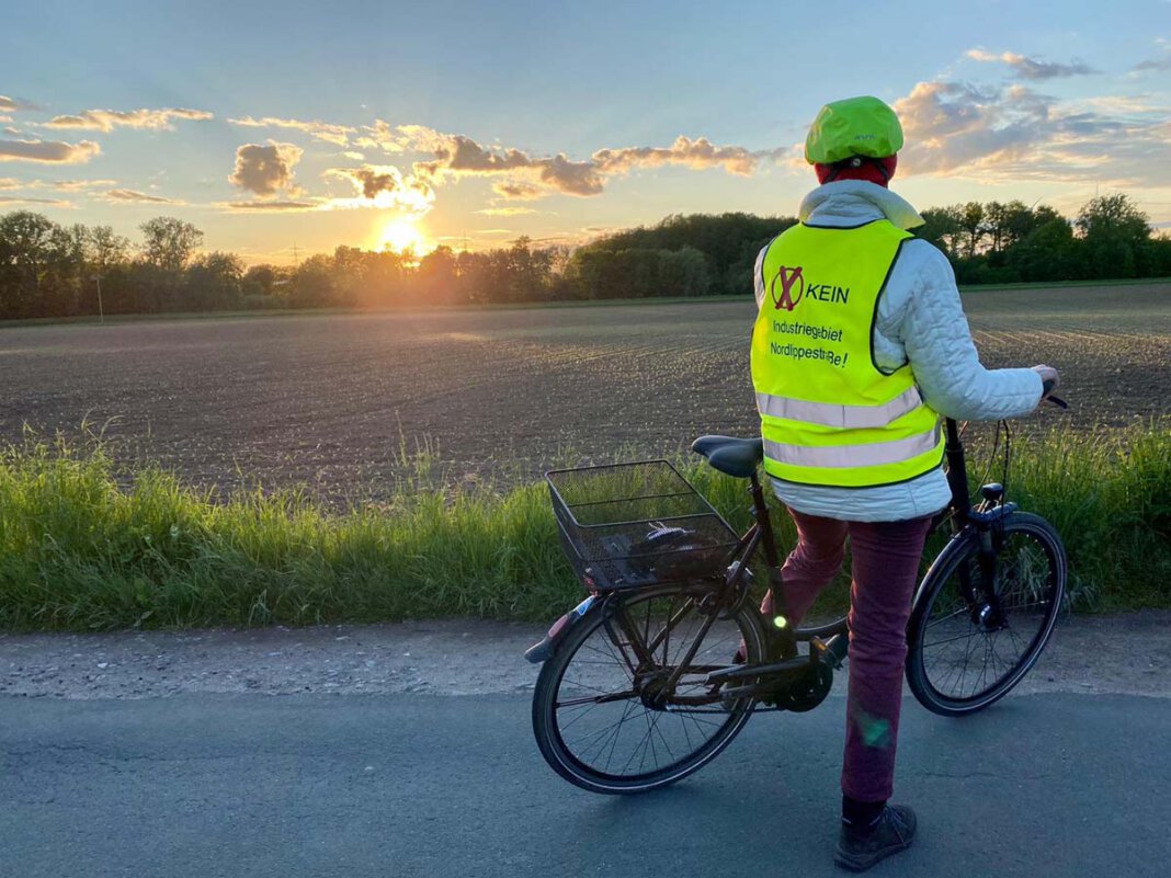 BIN Protest Radtour Zu einer Protest-Radtour rund um das nördlich der Nordlippestraße geplante Industriegebiet ruft die Bürgerinitiative auf. Start ist bei der Firma Plaß südlich der Nordlippestraße am Stiegenkamp. Foto: BIN