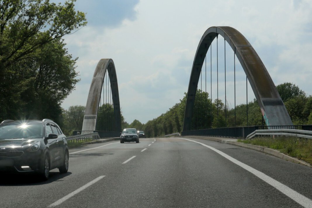 Brücke in Rünthe update