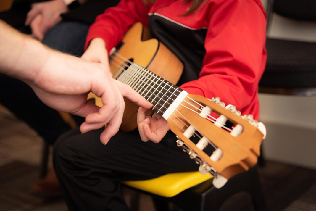 Musik_pixabay In der „Musikalischen Früherziehung“ lernen die Kinder viele Inhalte der Musik, die Musikinstrumente und Noten kennen, so der Musikschulkreis Lüdinghausen. Symbolfoto: pixabay