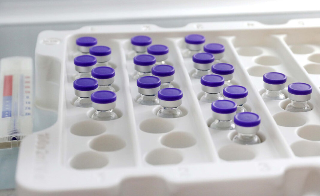 Impfstoff Corona_Kreis Unna Der Kreis Unna will mit Impfterminen vor Ort noch mehr Menschen zur Impfung gegen das Coronavirus bewegen. Foto: Volkmer