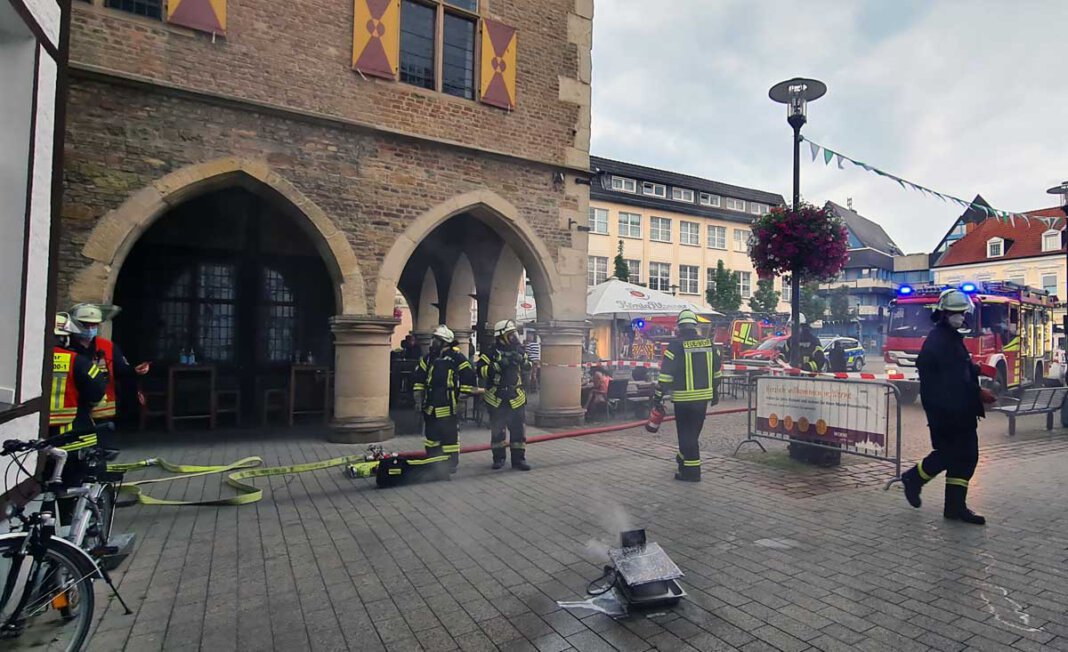 Stilvoll_Feuerwehr Die brennende Fritteuse konnte rechtzeitig gelöscht werden, so dass keine Gebäudeschäden am Alten Rathaus entstanden. Foto: Feuerwehr Werne