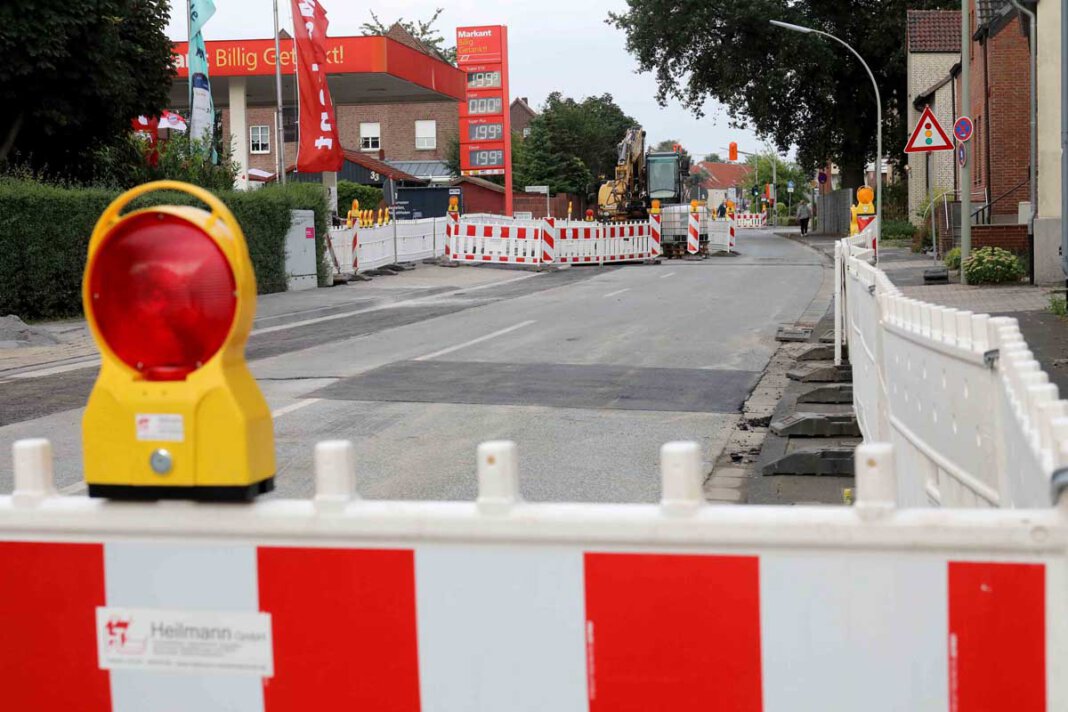 Horster Straße Die Arbeiten an der Dauerbaustelle Horster Straße seien weitgehend abgeschlossen, berichtet Versorger Westnetz am Freitag (6. August) - und nimmt die nächste Straße ins Visier. Foto: Volkmer