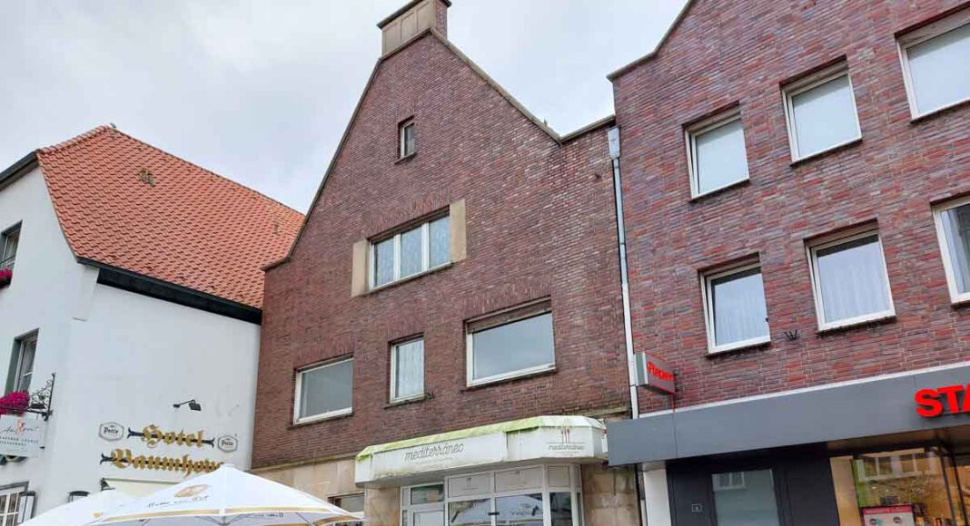 Das Gebäude an der Steinstraße 1 in Werne hat abermals den Besitzer gewechselt. Abriss und Neubau sind aber besiegelt. Foto: Wagner