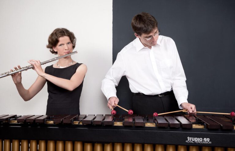 Almut Unger und Thomas Laukel bilden seit mehr als 20 Jahren ein Kammermusikduo, das in seiner Besetzung Seltenheitswert besitzt. Foto: Duo Mélange