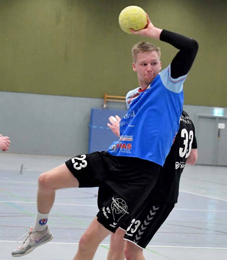 Im Spiel bei SGH Unna-Massen verletzte sich Stammspieler Jonas Thiemann Mitte der ersten Halbzeit und musste vom Feld. Foto: MSW/Archiv