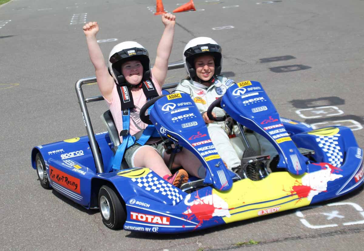 Integratives Kartfahren mit dem Fun Kart Racing Team steht unter anderem auf dem Programm. Foto: Privat