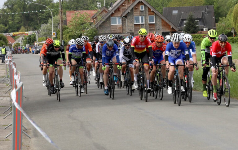 Poco-Cup Radrennen 2022 in Langern