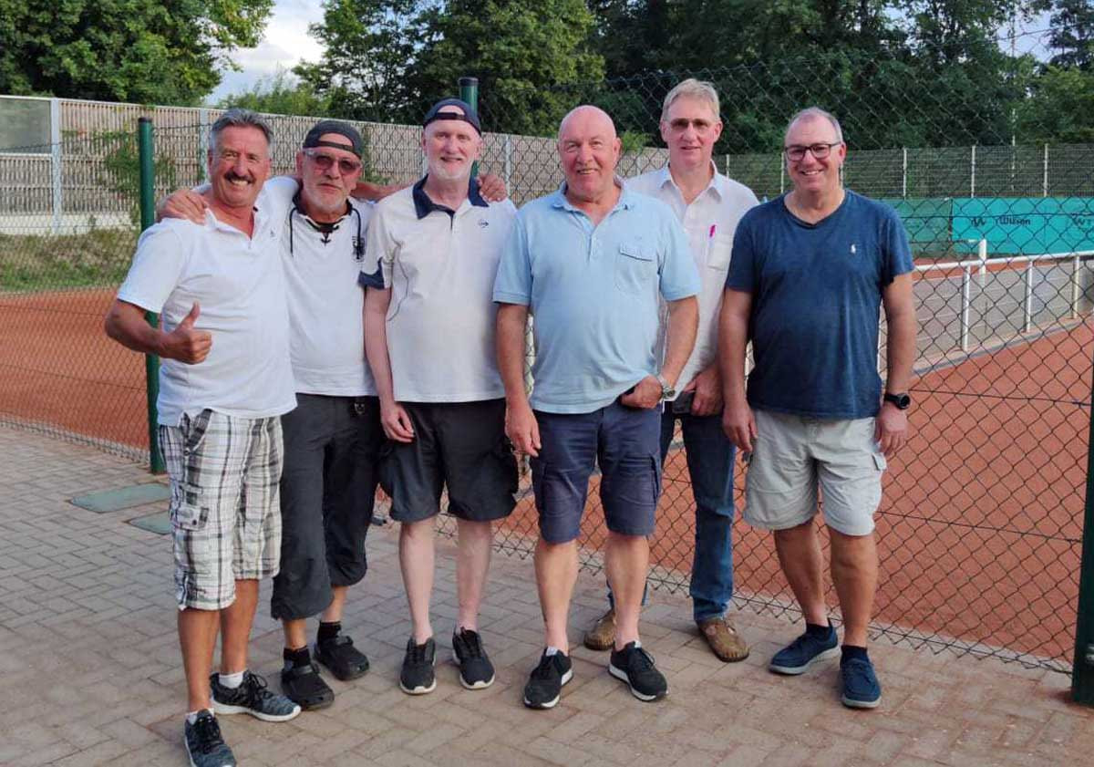 Die Herren 60 des Werner TC 75 haben den Aufstieg in die Bezirksliga perfekt gemacht. Foto: WTC