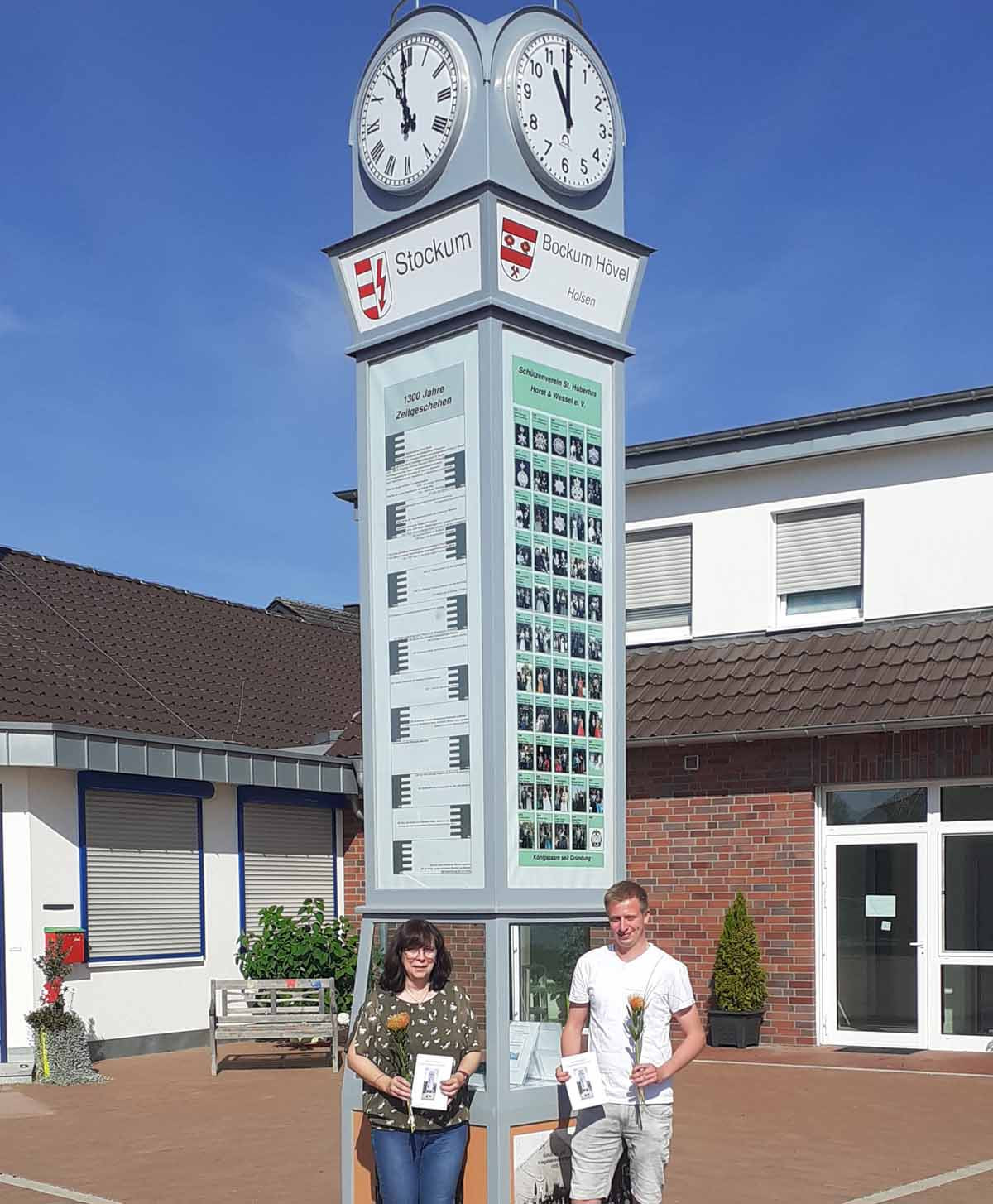 Zum zehnjährigen Bestehen im Juni Juni 2022 hat der Förderverein Horst und Wessel e. V. auf dem Dorfplatz eine Stele aufgestellt. Zugleich hat er einen Wettbewerb zur Namensgebung ausgeschrieben. Sigrid Höring und Roman Dabbelt schlugen 