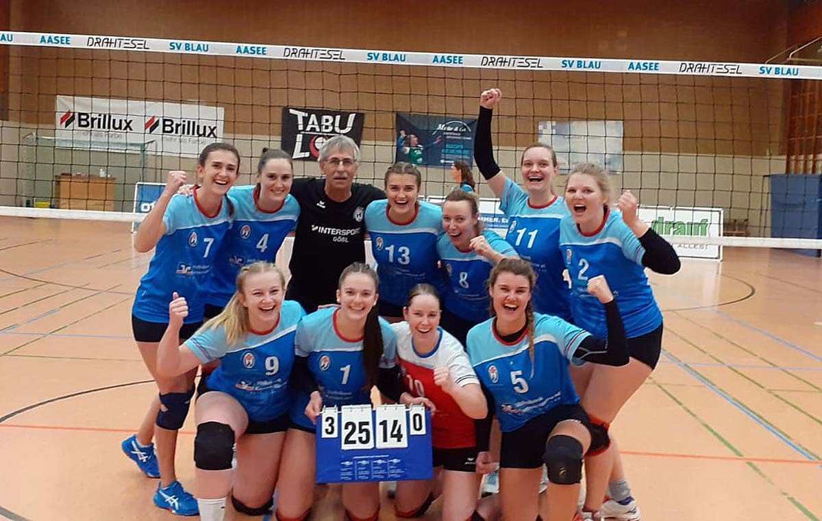 Die Volleyball-Damen des TV Werne jubelten auch in Münster. Foto: Kollhoff