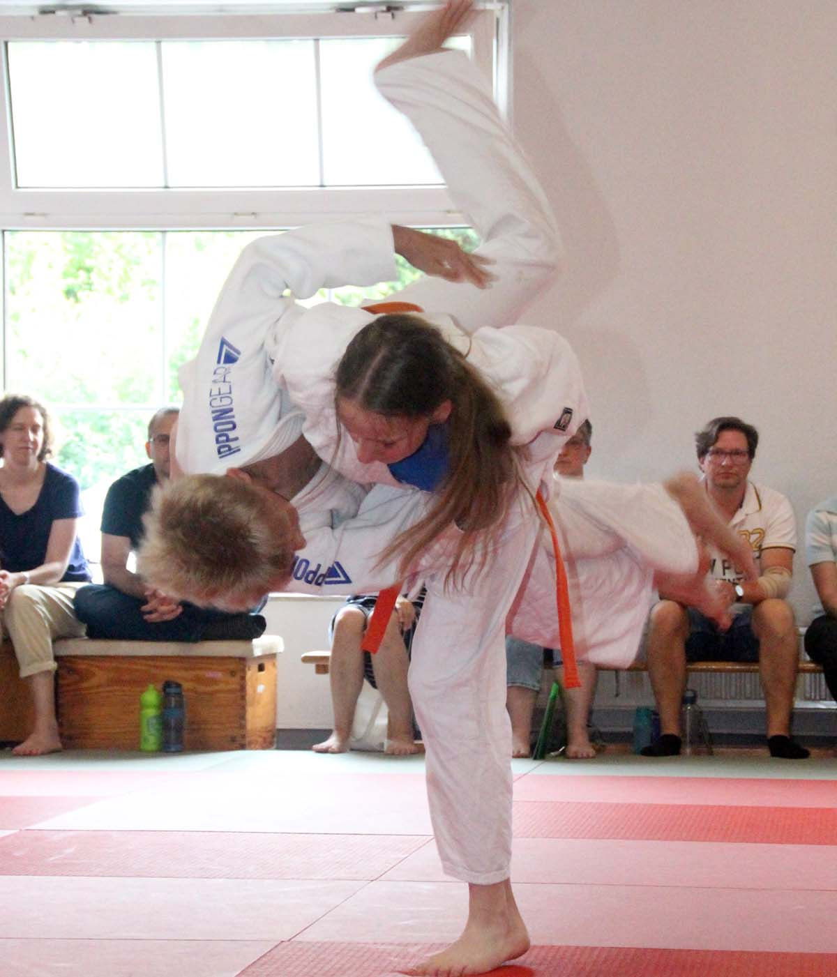 Judoka gut vorbereitet Gürtel leuchten in neuen Farben Werne Plus