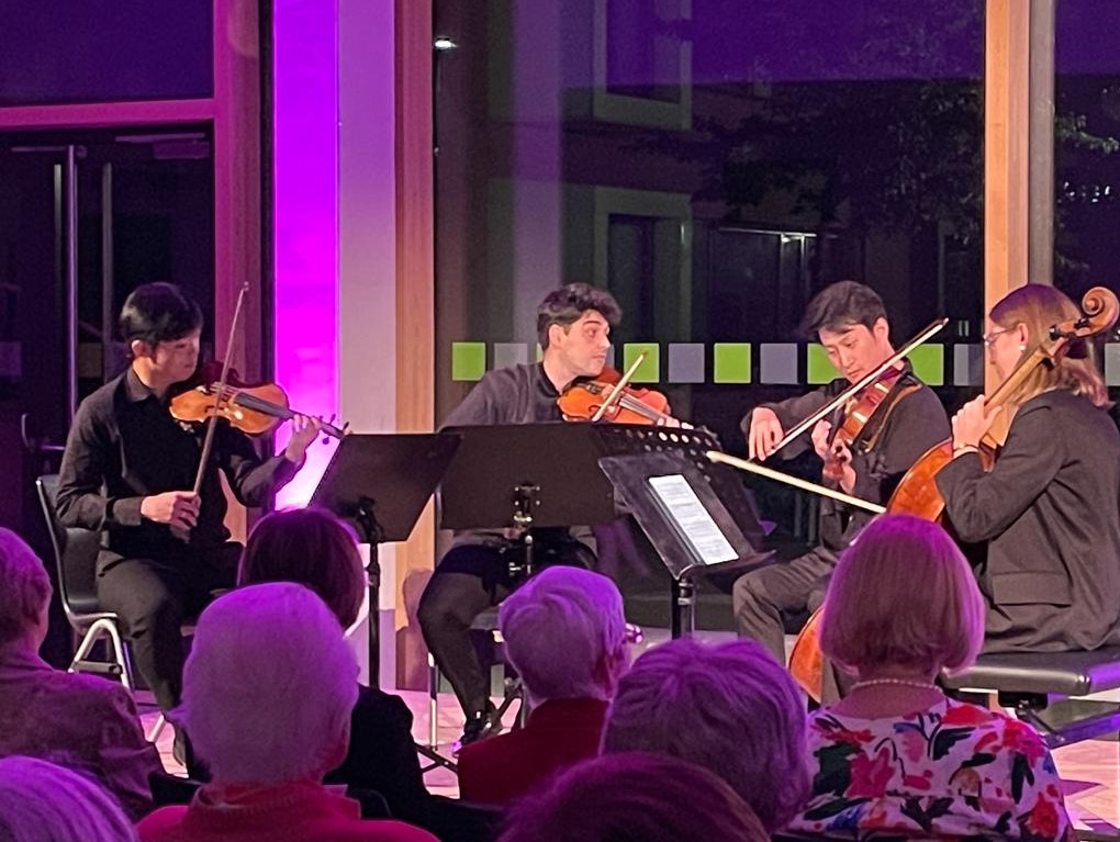 Eingeladen war das junge Lysios-Quartett, bestehend aus Jeongyoon Kim und Grigori Ambartsumian, Violine, Hyunil Yang, Viola, und Vera Nebylova, Violoncello. Foto: privat
