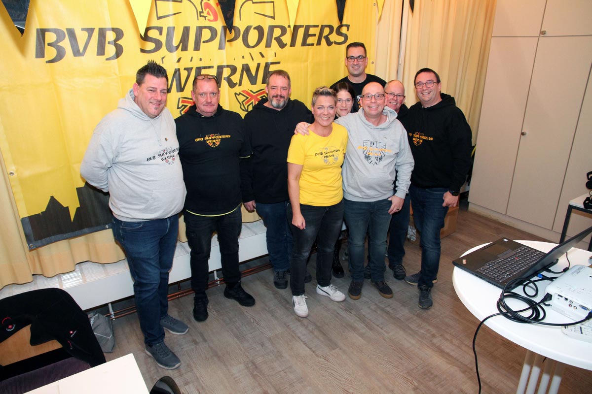 Der Vorstand der BVB Supporters Werne zeigte sich sehr zufrieden mit dem Verlauf der Mitgliederversammlung. Fotos: privat