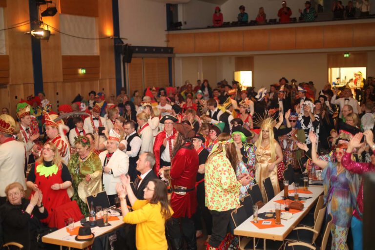 Der Kolping-Karneval Hol di Fast wird am 2. Februar 2024 gefeiert. Archivfoto: Isabel Schütte