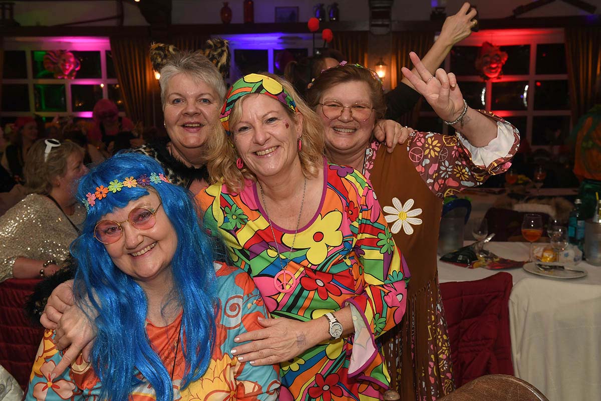 Auch der Werner SC feiert 2025 Weiberfastnacht. Der Kartenvorverkauf startet in Kürze. Archivfoto: Jörg Stengl