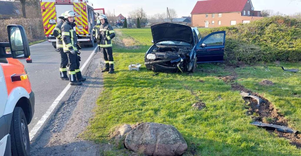 Ein Verkehrsunfall ereignete sich am Samstag auf der Herberner Straße in Stockum. Foto: FFW