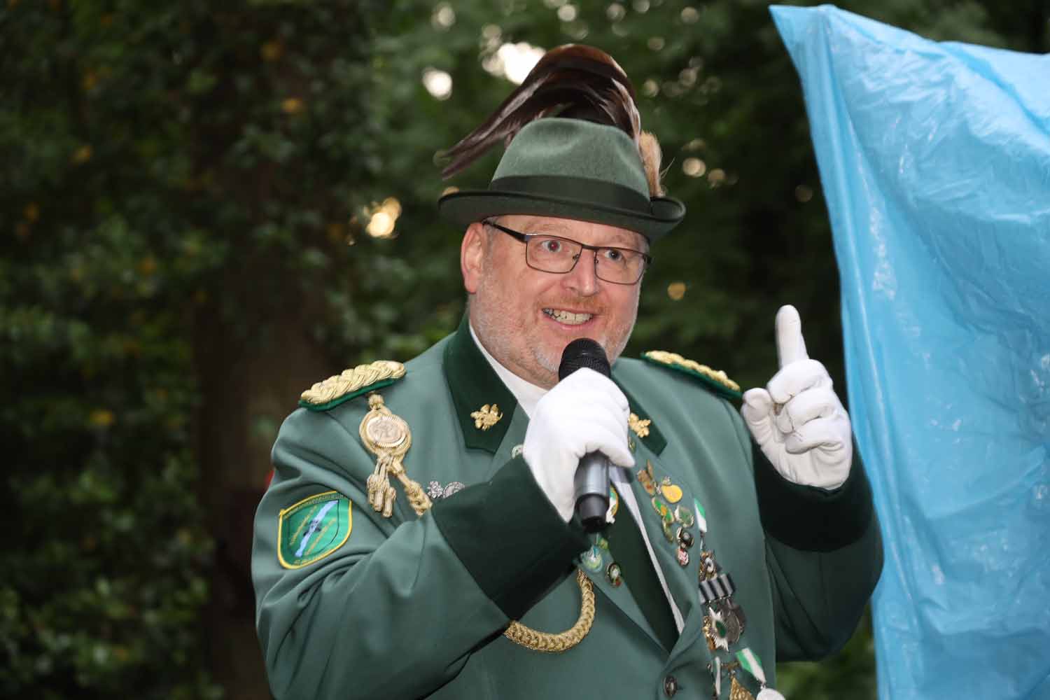 Markus Klenner, Vorsitzender des Schützenvereins Lütkeheide, kündigt die Familienradtour an, die diesmal nach Bergkamen führt. Foto (Archiv): Isabel Schütte