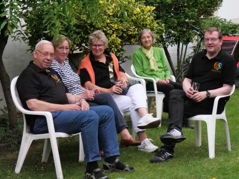 Das Plätzerfest im Kloster findet traditionell zu Peter und Paul am 29. Juni statt. Die Kolpingsfamilien feiert mit. Archivfoto: Schwarze