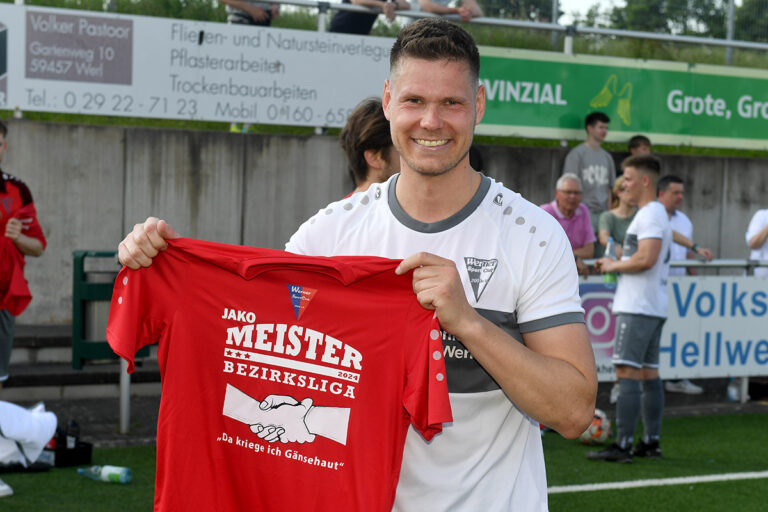 Werner SC 2000 feiert den Titel in der Fußball-Bezirksliga