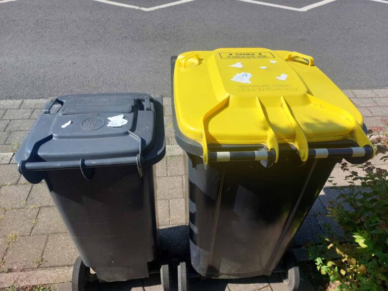 Probleme haben die Stadtwerke Selm bei der Leerung der gelben und schwarzen Tonnen in dieser Woche - auch in Werne. Foto: Wagner