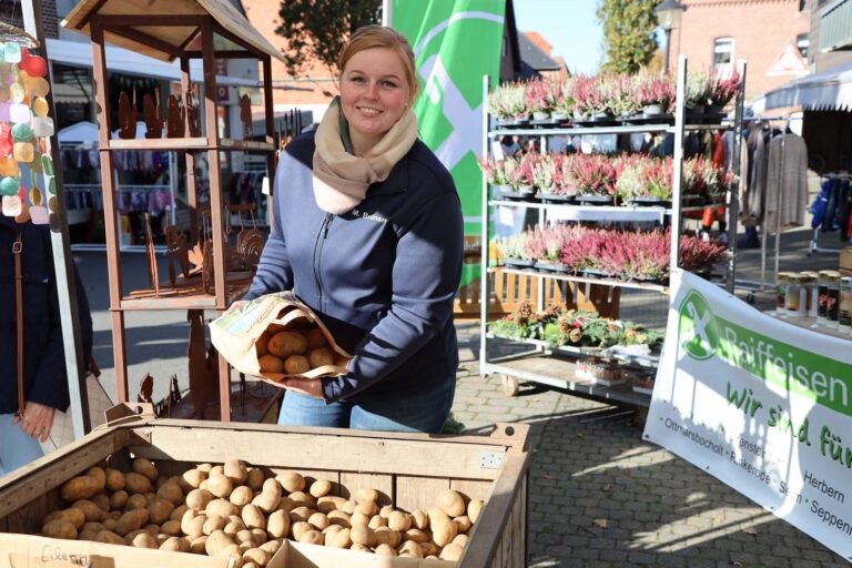 Der Kartoffelsamstag in Herbern war einmal mehr ein Erfolg. Fotos: Isabel Schütte