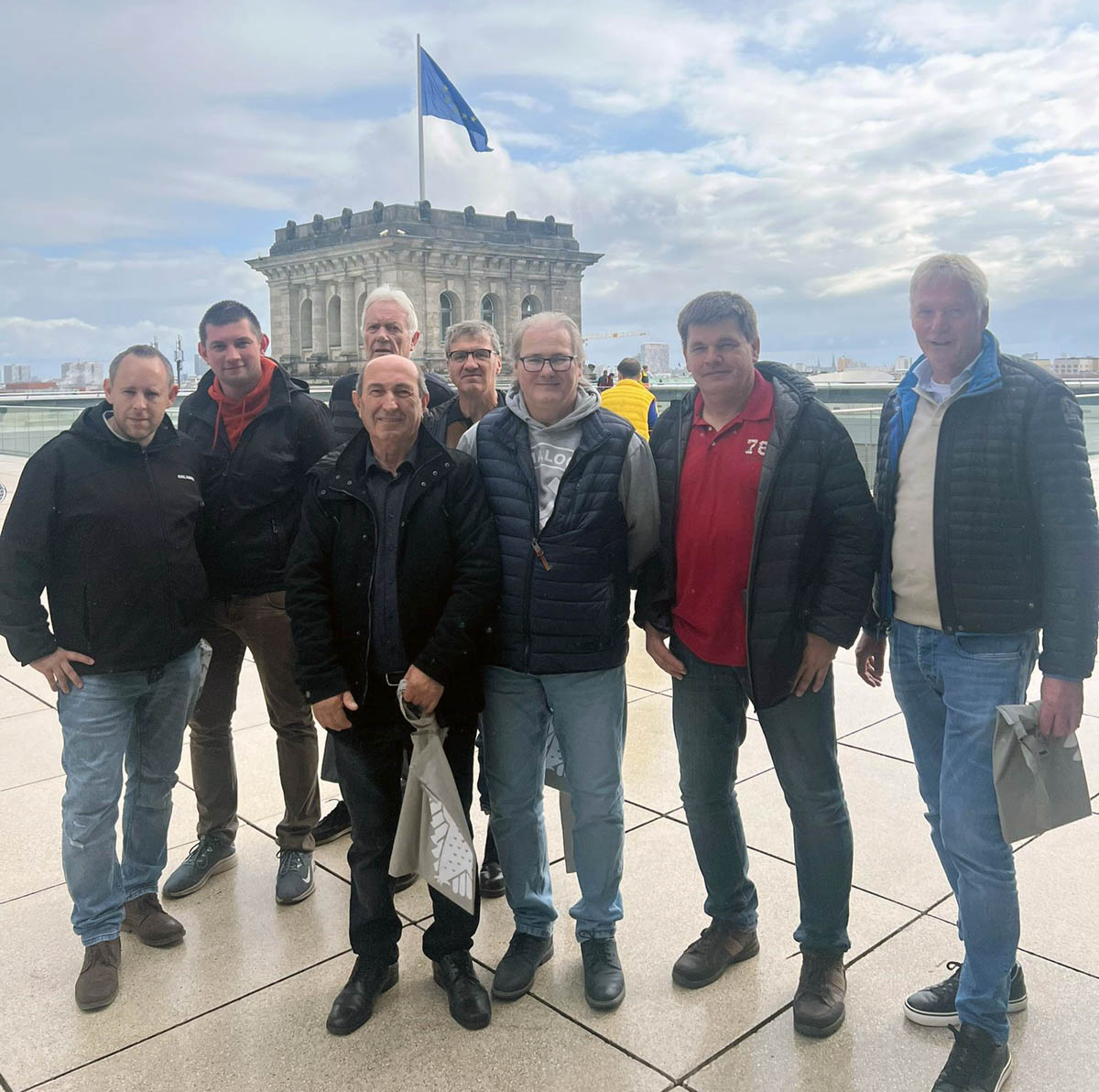 Eine Gruppe von Eintracht Werne war auf Einladung des Bundestagsabgeordneten Hubert Hüppe in Berlin zu Gast. Foto: privat