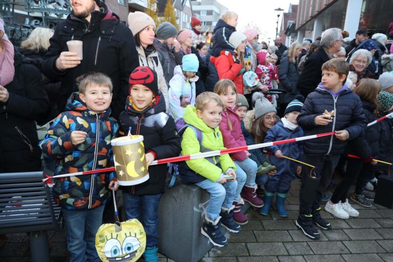 Martinsmarkt lockt die Menschen in die Innenstadt