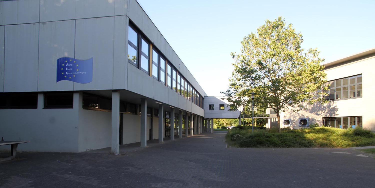 Nach über 50 Jahren weist das Gebäude des Anne-Frank-Gymnasiums erhöhten Sanierungsbedarf auf. Archivfoto: Wagner