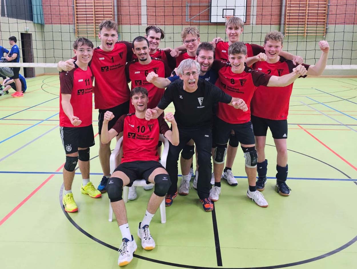 Einen wichtigen Heimsieg feierten die Volleyball-Männer des Werner SC. Foto: Kollhoff