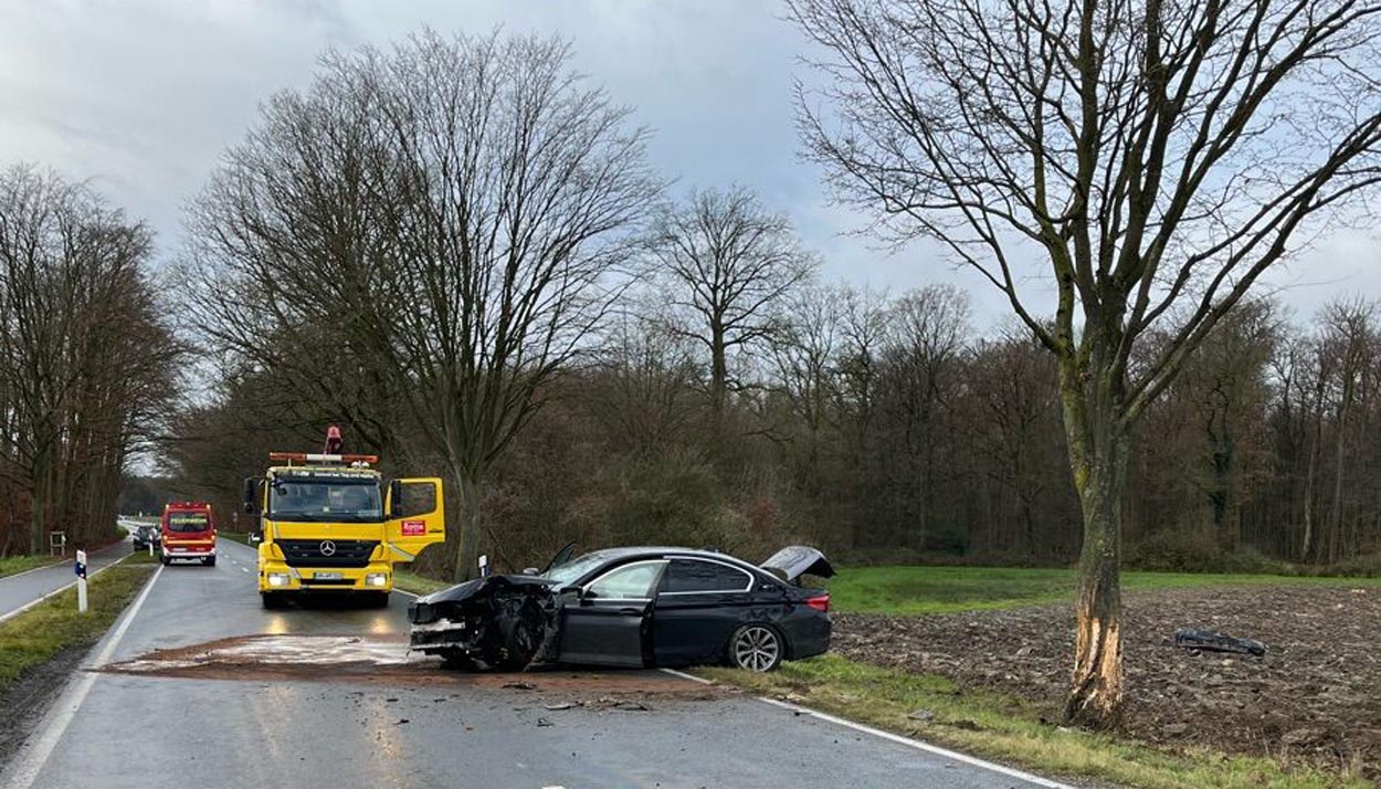 Beide Insassen wurden bei dem Unfall in Nordkirchen verletzt. Foto: Polizei Coesfeld