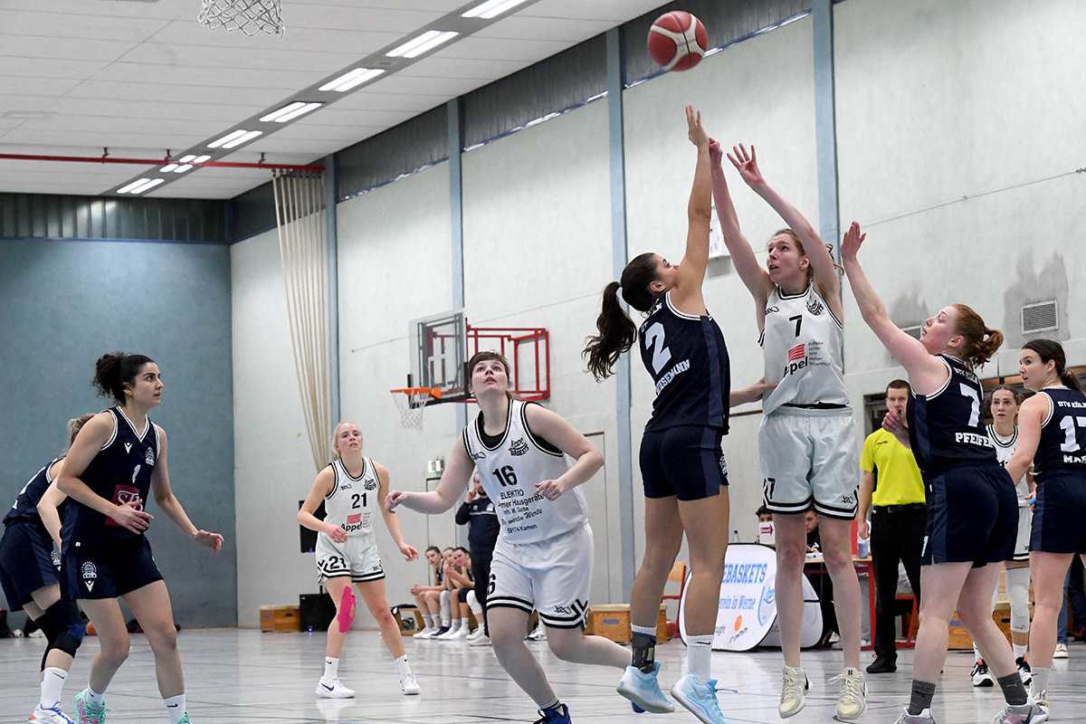 Die LBW-Damen setzten ihre Erfolgsserie in der Meisterschaft auch in Recklinghausen fort. Foto: Jörg Stengl